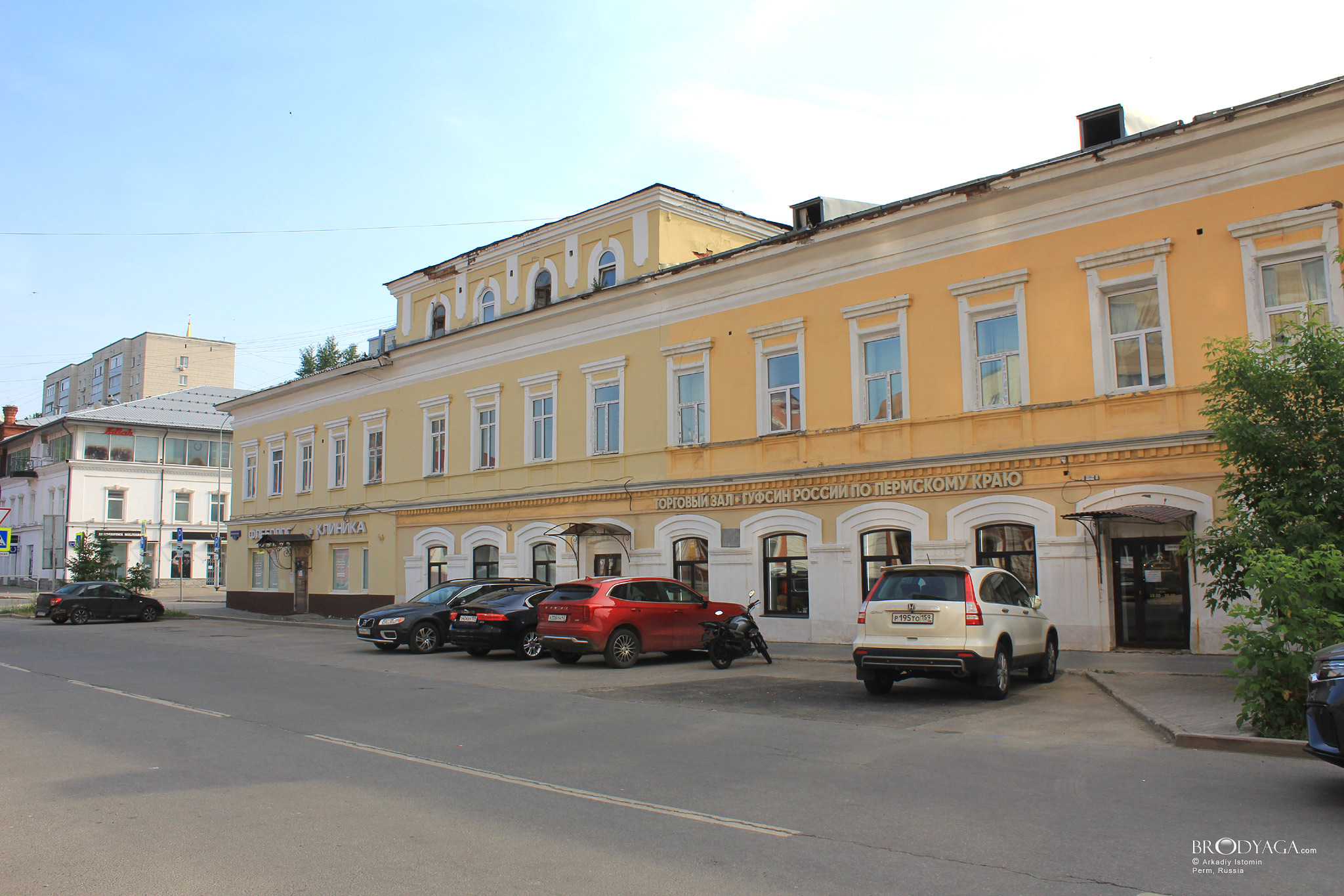 Торговый зал ГУФСИН, Тополевый переулок, 6